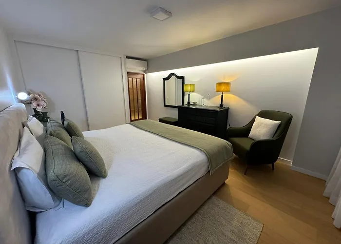 Апартаменты Infante *